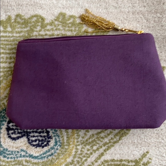 Women’s Beaded Clutch - Picture 2 of 3